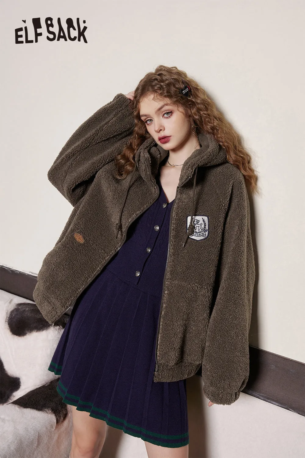 ELFSACK Hoodies Fleece Cotton Coats Women 2023 Winter Patch Dog Short Outwears
