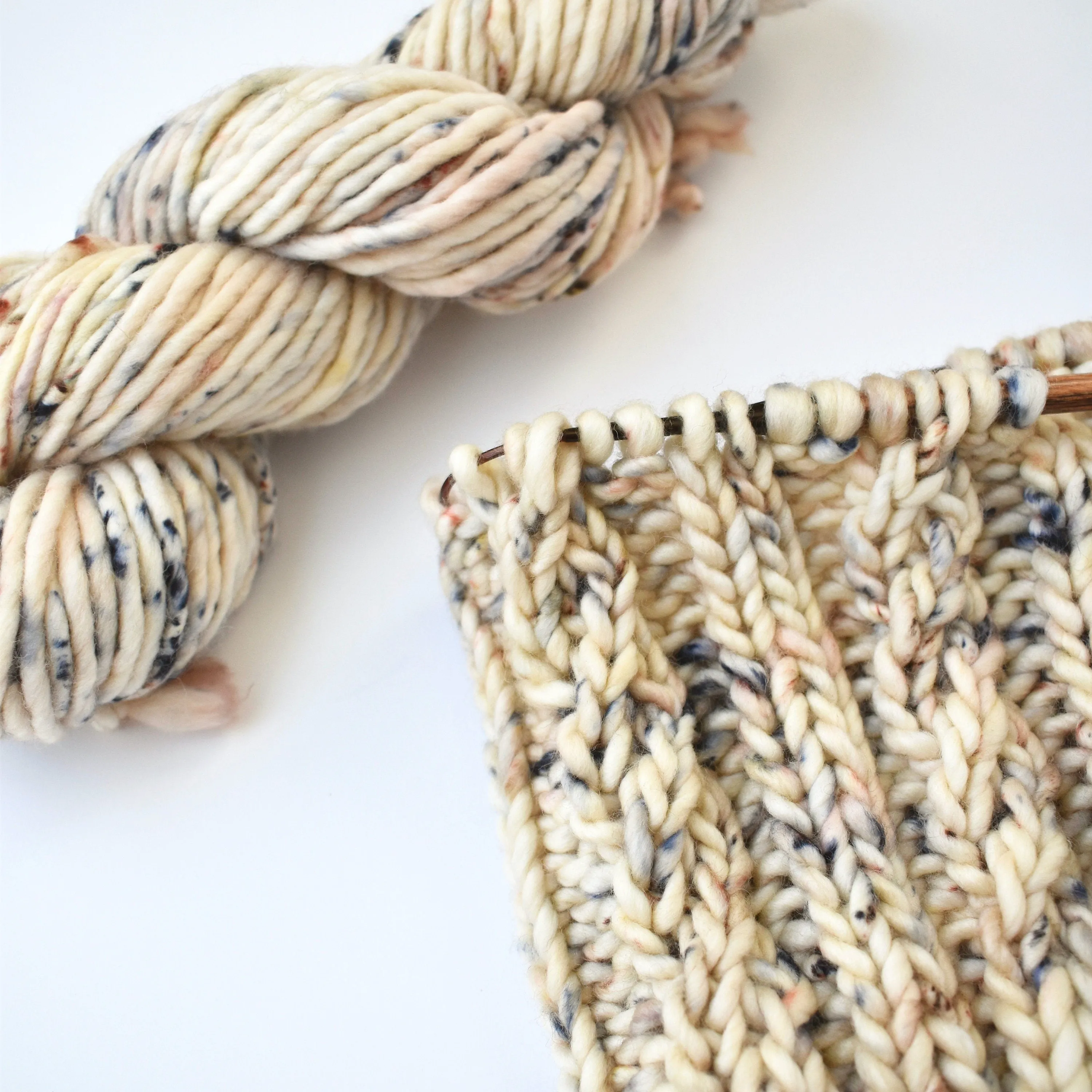 KNITTING PATTERN: Spindrift Cowl, Easy Cable Knit Cowl Knitting Pattern for Super Bulky and Bulky Yarn