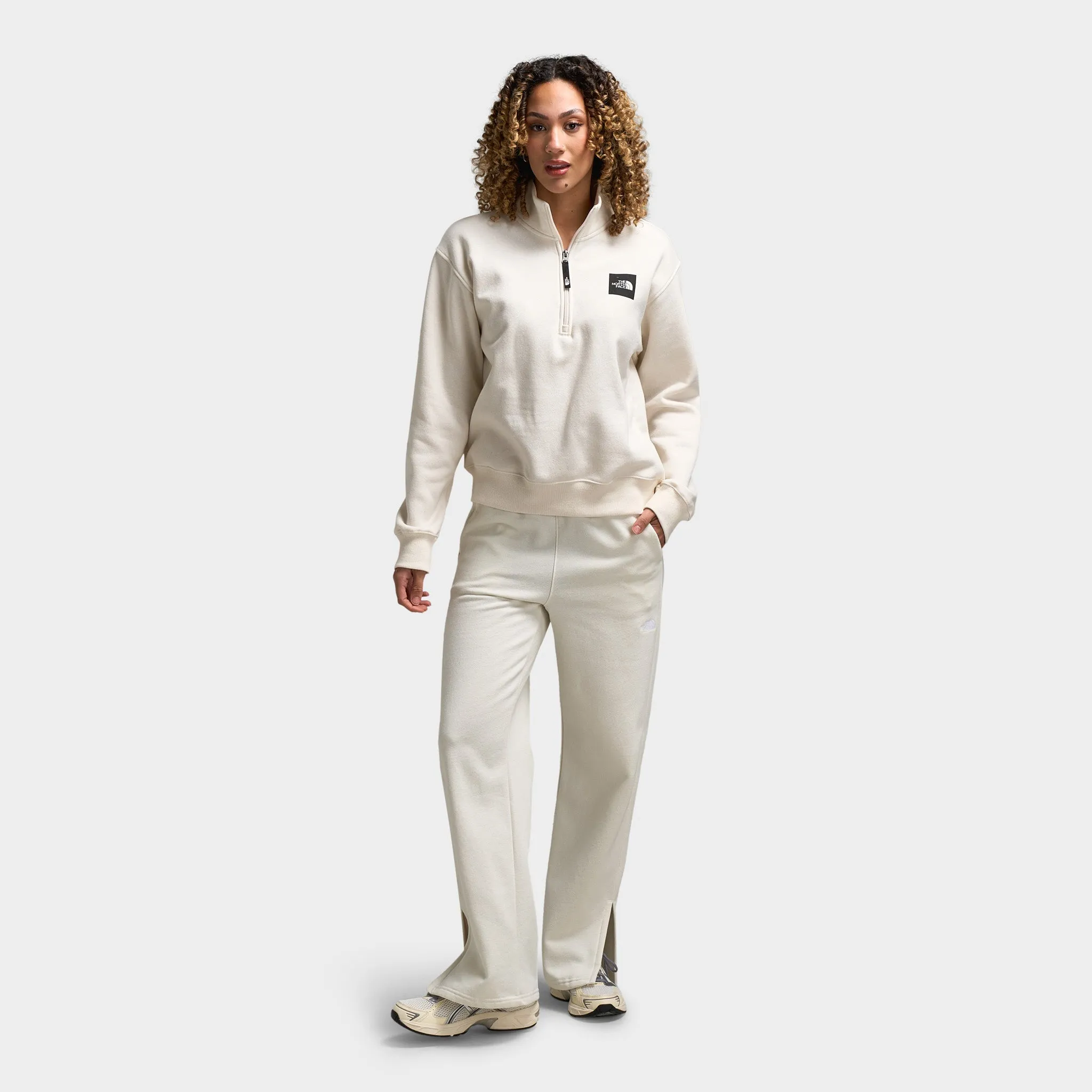 The North Face Women's Box Half Dome Quarter Zip / White